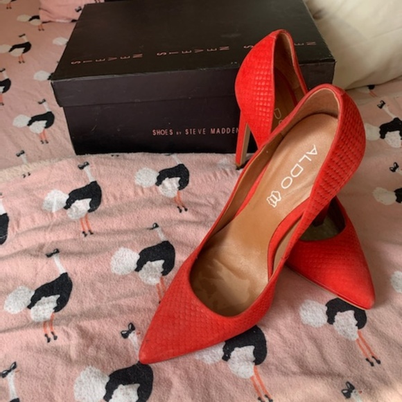 shoes - Picture 2 of 2